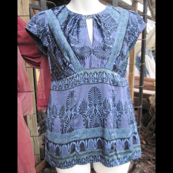 Nanette Lepore 2 Blue Open Chest Accent Blouse Silk Short Sleeve Zipper Back - Picture 2 of 16